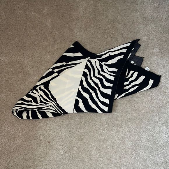 Zebra Print Scarf - NWOT - Picture 1 of 2
